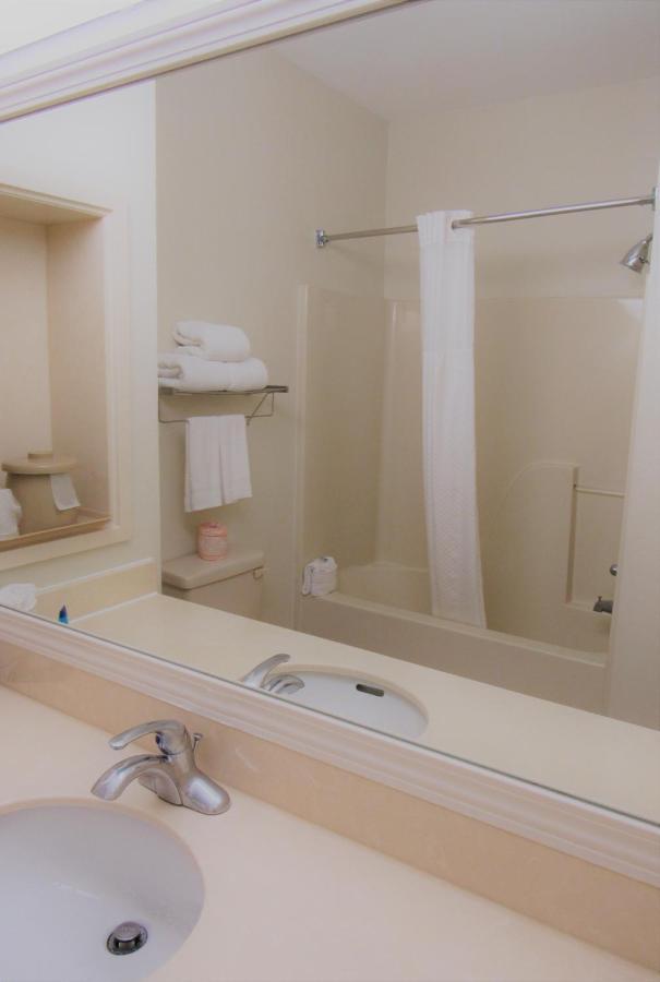 Stay Inn & Suites Монтгомъри Екстериор снимка